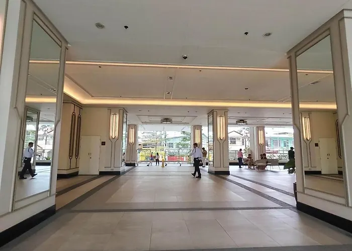 Tri-city 2 Bedroom With Spacious Balcony *