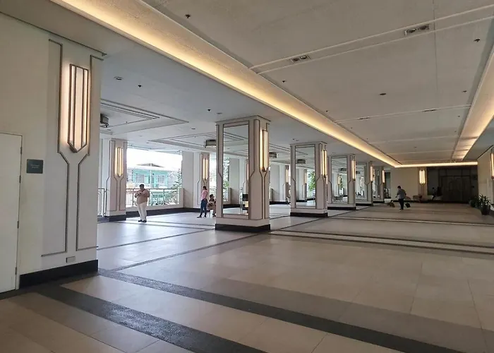 Tri-city 2 Bedroom With Spacious Balcony Appartement Manille