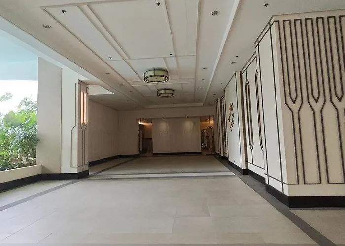 Tri-city 2 Bedroom With Spacious Balcony Appartement *