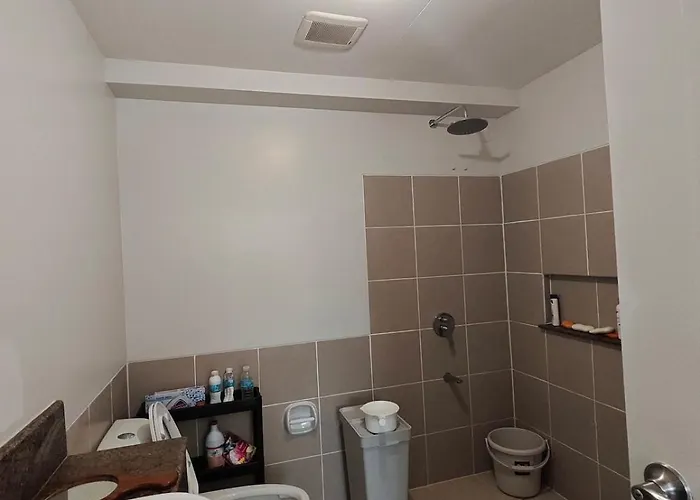 Tri-city 2 Bedroom With Spacious Balcony *