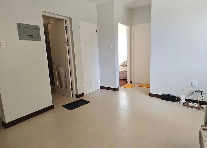 Appartement Tri-city 2 Bedroom With Spacious Balcony Manille